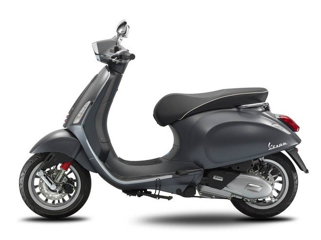 Vespa ra mắt phiên bản xe đặc biệt giá 135 triệu đồng - Ảnh 3.