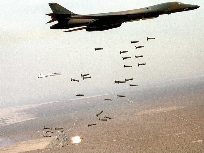 Uy lực máy bay ném bom Mỹ sắp điều tới nắn gân Trung Quốc - Ảnh 10.