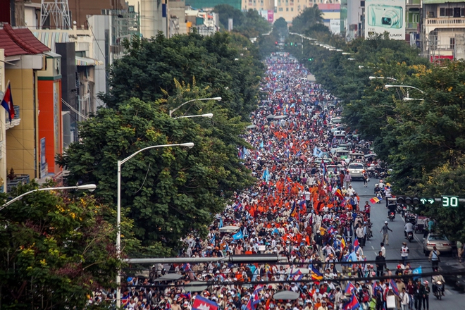Phe đối lập tại Campuchia sẽ khó có được cuộc biểu tình lớn như năm 2013 - Ảnh 1.