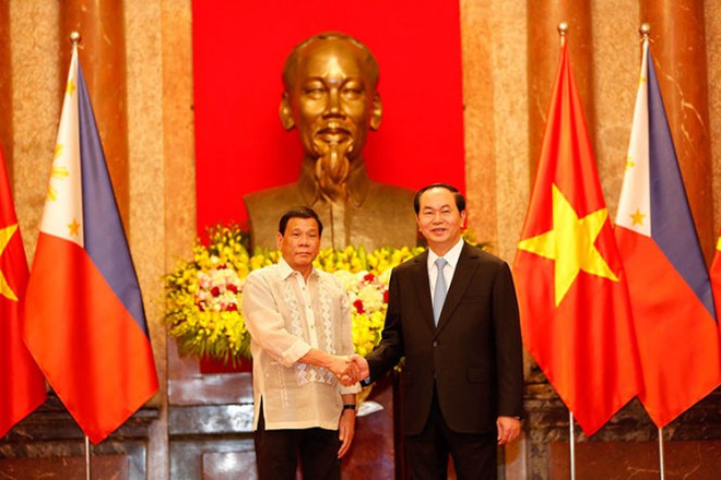 Tổng thống Philippines bắt đầu thăm chính thức Việt Nam - Ảnh 1.