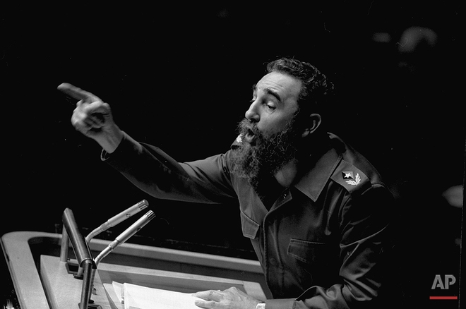 23 bức ảnh ấn tượng về cuộc đời huyền thoại của Fidel Castro - Ảnh 12.