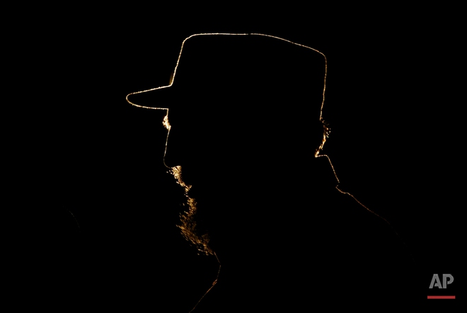 23 bức ảnh ấn tượng về cuộc đời huyền thoại của Fidel Castro - Ảnh 15.