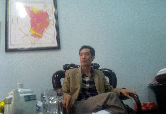 Rau muống trên sông đỏ quạch: Phó chủ tịch phường ngỡ ngàng - Ảnh 1.