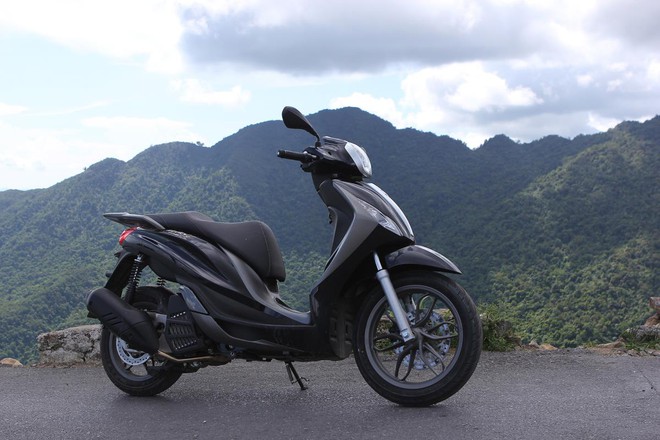 Piaggio Medley 125 ABS: Đường dài mới biết ngựa hay - Ảnh 2.