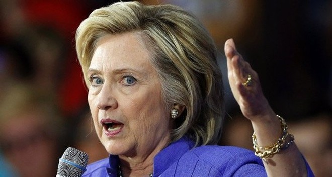 Cựu mật vụ Mỹ nói xấu Hillary Clinton - Ảnh 1.