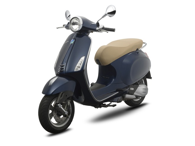 Vespa ra mắt phiên bản xe đặc biệt giá 135 triệu đồng - Ảnh 1.