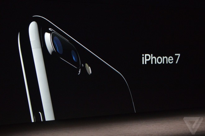 iPhone 7 ra mắt, chống nước, camera tốt nhất thị trường, chip A10 khỏe nhất thị trường, pin cực lâu, thêm màu mới - Ảnh 2.