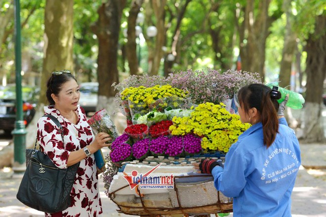 Nhan sắc của Đại tá Công an thủ vai Ni cô Huyền Trang - Ảnh 8.