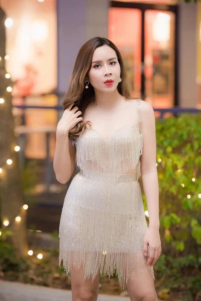 Nhan sắc Lưu Hương Giang từ gái quê đến mỹ nhân sexy - Ảnh 8.