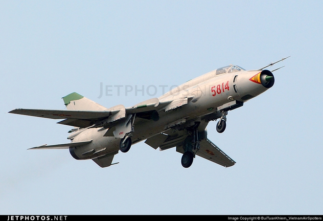 Việt Nam có nên học tập Syria mua Su-24M2 để thay thế Su-22? - Ảnh 3.