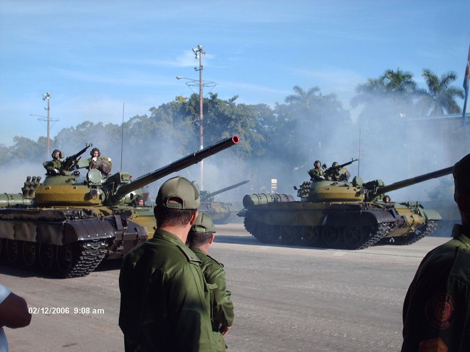 Sức mạnh hàng đầu khu vực châu Mỹ Latinh của Quân đội Cuba dưới thời Fidel Castro - Ảnh 2.