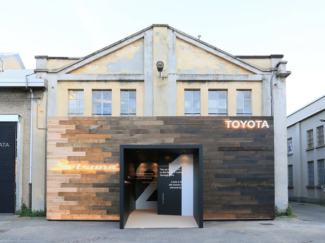 Toyota lần đầu tiên xuất xưởng xe ô tô bằng gỗ - Ảnh 9.