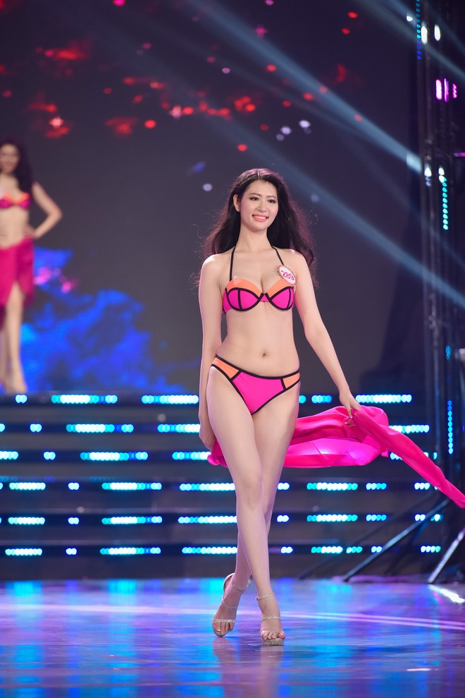 Màn bikini nóng bỏng của dàn người đẹp lọt chung kết HHVN 2016 - Ảnh 26.