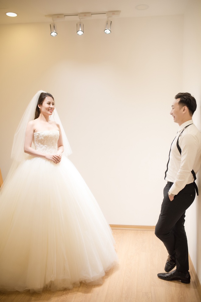 Nhan sắc lộng lẫy của vợ MC Thành Trung khi diện váy cưới - Ảnh 7.