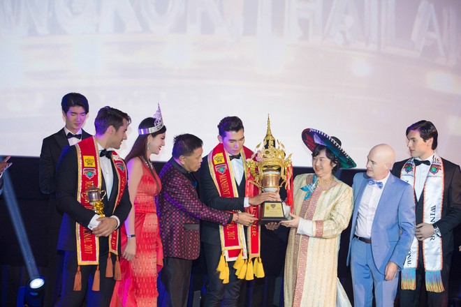 Ngọc Tình hạ gục chủ nhà Thái Lan, đăng quang Nam vương Quốc tế 2017 - Ảnh 3.