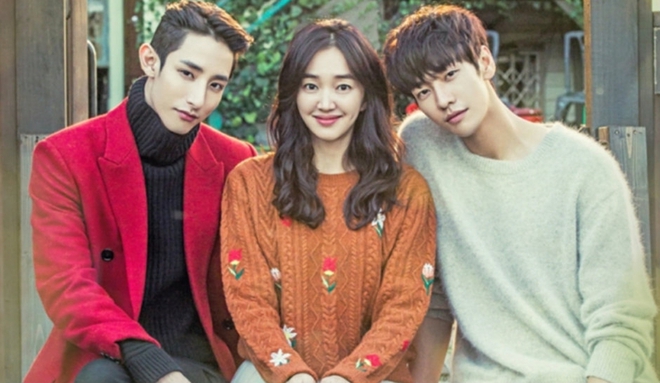 Bố trẻ quốc dân Kim Young Kwang đối đầu chàng ma cà rồng quyến rũ Lee Soo Hyuk - Ảnh 1.