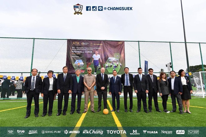 Nối gót Việt Nam, Thái Lan cũng mang huyền thoại Man United về dạy bóng đá - Ảnh 11.