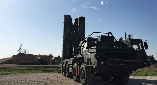 Tướng Nga: S-400 tấn công xa gấp 2 lần, triển khai nhanh gấp 5 lần Patriot của Mỹ - Ảnh 1.