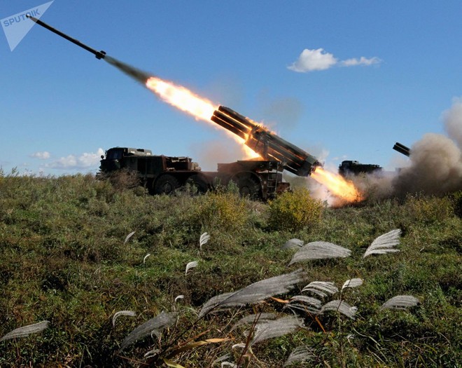 Mãn nhãn với những hệ thống pháo binh nổi tiếng của Nga: Uy lực, chính xác và hiệu quả - Ảnh 1.
