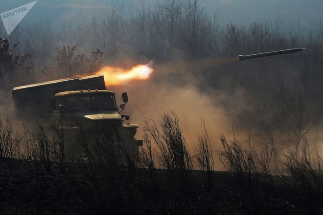 Mãn nhãn với những hệ thống pháo binh nổi tiếng của Nga: Uy lực, chính xác và hiệu quả - Ảnh 9.