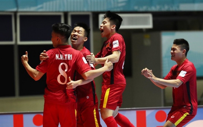 Đội futsal Việt Nam phập phồng lo sợ vì sự việc xảy ra trong khách sạn - Ảnh 1.