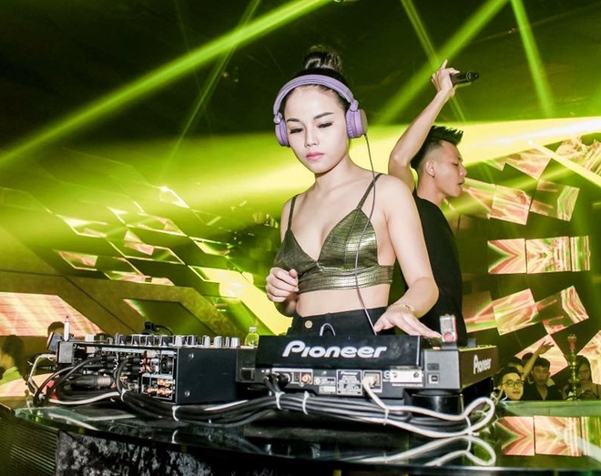 Chân dung nữ DJ xinh đẹp, đắt show bậc nhất Hà thành - Ảnh 2.