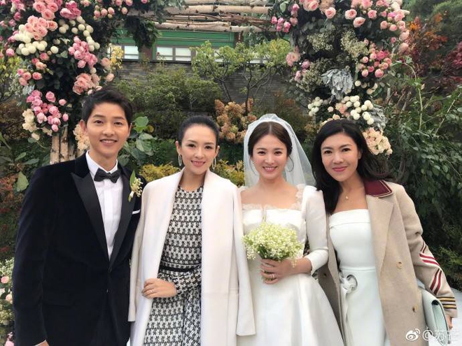 [TRỰC TIẾP TỪ HÀN QUỐC] Siêu đám cưới Song Hye Kyo - Song Joong Ki: Cô dâu chú rể tươi rói bên dàn khách mời hạng A - Ảnh 6.