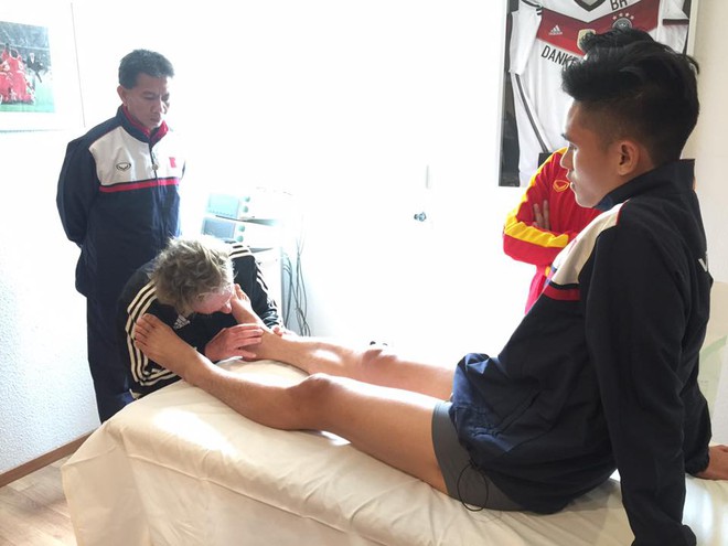 Chuyên gia của Ronaldo, Schweinsteiger đến giúp đỡ U20 Việt Nam miễn phí - Ảnh 4.