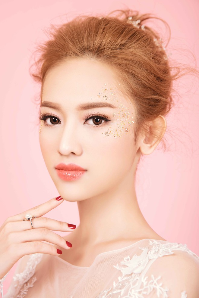 Thúy Vi tung ảnh gợi cảm, cạnh tranh với đối thủ trong cuộc chiến The Face - Ảnh 3.