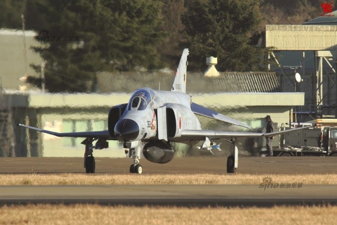 Sina: Lo ngại Trung Quốc, Không quân Nhật bắt Ông già F-4 phải tiếp tục phục vụ - Ảnh 2.