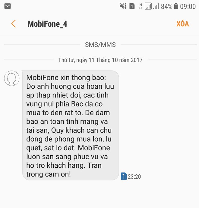 MobiFone tổ chức nhiều hoạt động hỗ trợ đồng bào vùng bão lũ - Ảnh 2.