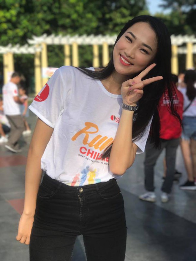 Cuộc sống của Người đẹp nhân ái đầu tiên trong lịch sử Hoa hậu Việt Nam - Ảnh 8.