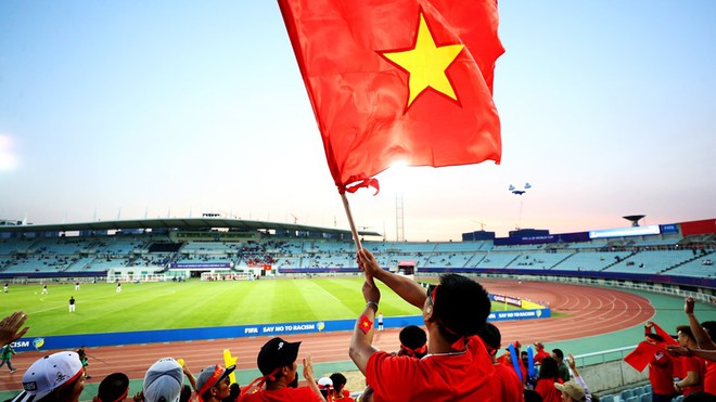U20 Việt Nam: Nếu không yêu, xin đừng nói lời cay đắng - Ảnh 2.