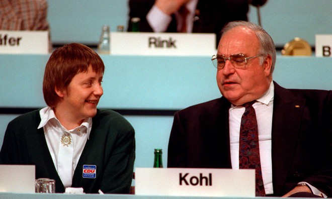 Helmut Kohl: Vinh quang và bi kịch của cha đẻ nước Đức hiện đại qua lời Đại sứ Việt Nam - Ảnh 1.