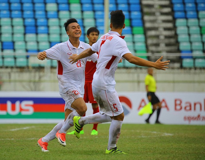 Vì U18 chẳng phải U22 và Hoàng Anh Tuấn thì không giống như Hữu Thắng - Ảnh 1.