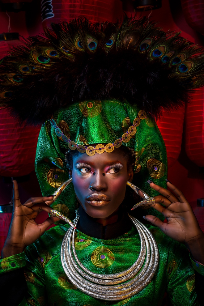Người mẫu Châu Phi gây ấn tượng mạnh với áo dài Việt - Ảnh 4.