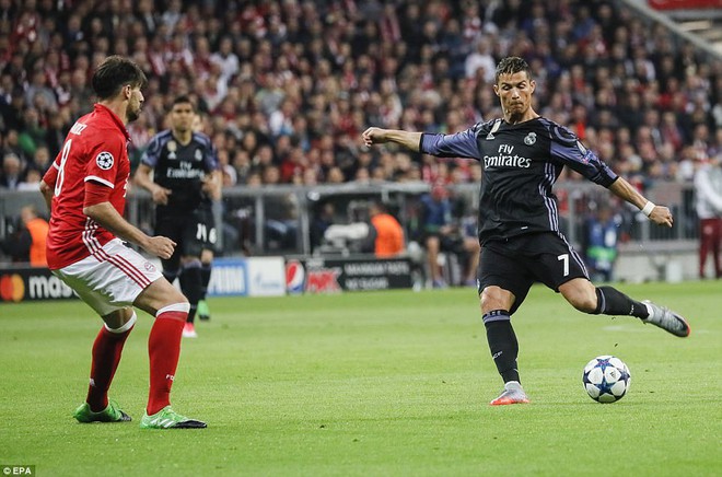 Ronaldo hạ gục Hùm xám trong đêm kịch tính đến khó tin ở Munich - Ảnh 3.