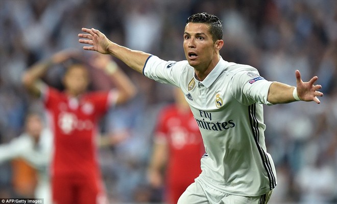 Trên Bernabeu, mỗi ngọn cỏ đều phải gọi tên Cristiano Ronaldo - Ảnh 39.