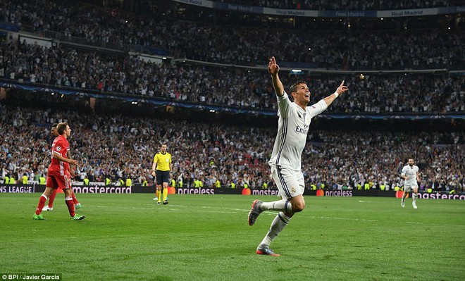 Trên Bernabeu, mỗi ngọn cỏ đều phải gọi tên Cristiano Ronaldo - Ảnh 40.