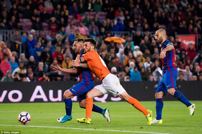 Barca thách thức, Real đáp lời bằng hai trận cầu vùi dập - Ảnh 15.