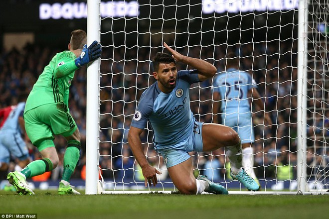 Sống sót sau derby Manchester, Quỷ đỏ thở phào nhẹ nhõm - Ảnh 30.