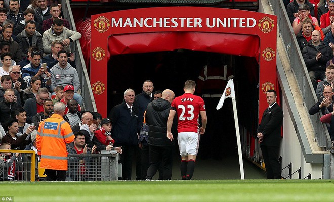 Khoảnh khắc tinh quái mang tên Rashford chẳng thể giải cứu thành công Old Trafford - Ảnh 7.