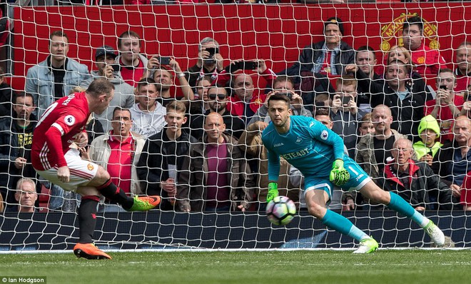 Khoảnh khắc tinh quái mang tên Rashford chẳng thể giải cứu thành công Old Trafford - Ảnh 14.