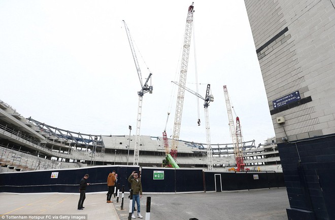 Trút niềm căm hận trăm năm, Tottenham ép Arsenal cúi gục đầu trên White Hart Lane - Ảnh 4.