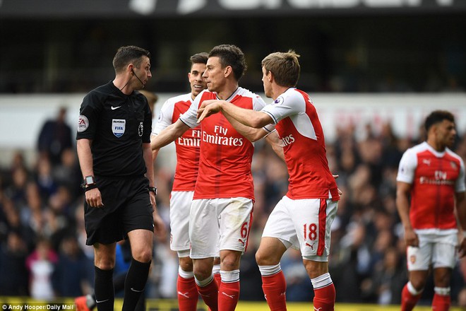 Trút niềm căm hận trăm năm, Tottenham ép Arsenal cúi gục đầu trên White Hart Lane - Ảnh 20.