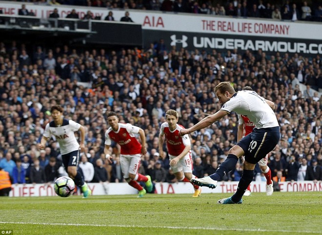 Trút niềm căm hận trăm năm, Tottenham ép Arsenal cúi gục đầu trên White Hart Lane - Ảnh 23.