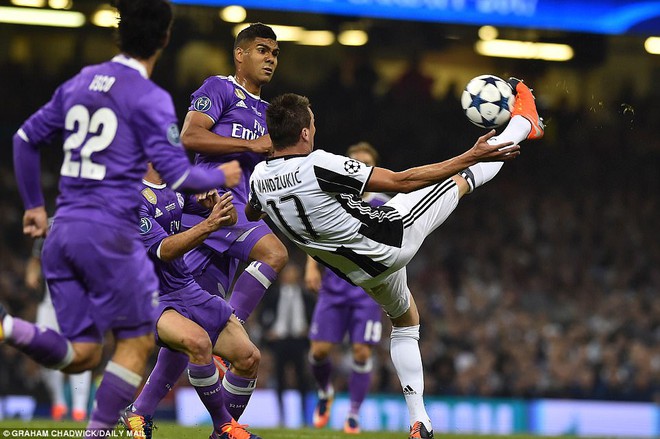 Buffon, nước mắt, dở dang nhưng đâu cần Champions League để vĩ đại - Ảnh 2.