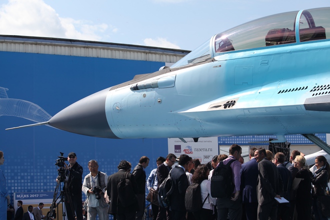 Từ Nga: Loạt ảnh cận cảnh MiG-35 lần đầu lộ diện tại MAKS 2017 - Ảnh 4.