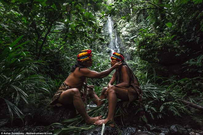 Hé lộ những bí ẩn của nghề pháp sư trong rừng rậm Amazon - Ảnh 16.