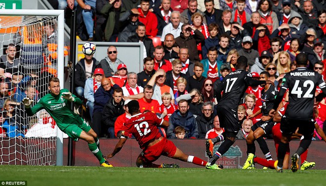 Giữa cơn li loạn, Sadio Mane lại ra tay cứu vớt Liverpool khỏi khởi đầu tồi tệ - Ảnh 13.